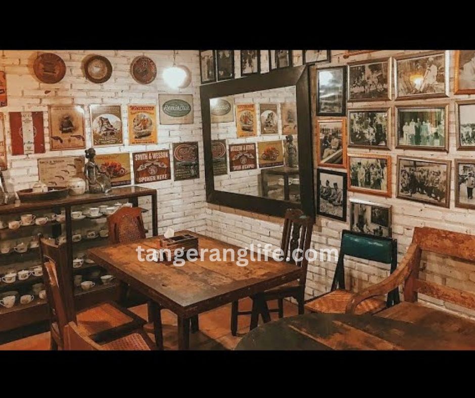 Cafe Dekorasi Vintage di Tangerang