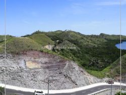 Menelusuri Pesona Bukit Cinta di Tangerang