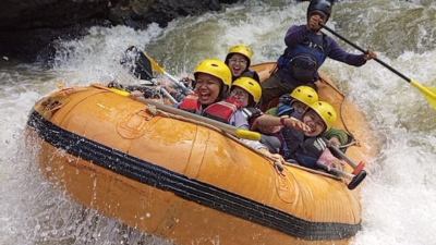 Nikmati Rafting Sungai Cisadane Pengalaman Tak Terlupakan